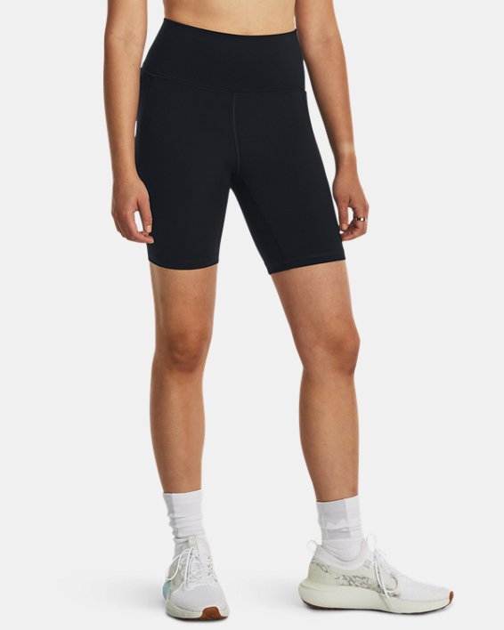 Pantalón corto de ciclismo UA Meridian de 18 cm para mujer, Black, pdpMainDesktop image number 0